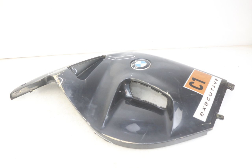 photo de FLANC LATERAL AVANT DROIT BMW C1 125 (2000 - 2003) - Photo complémentaire