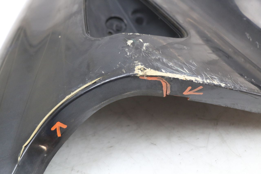 photo de FLANC LATERAL AVANT DROIT BMW C1 125 (2000 - 2003) - Vue rapprochée