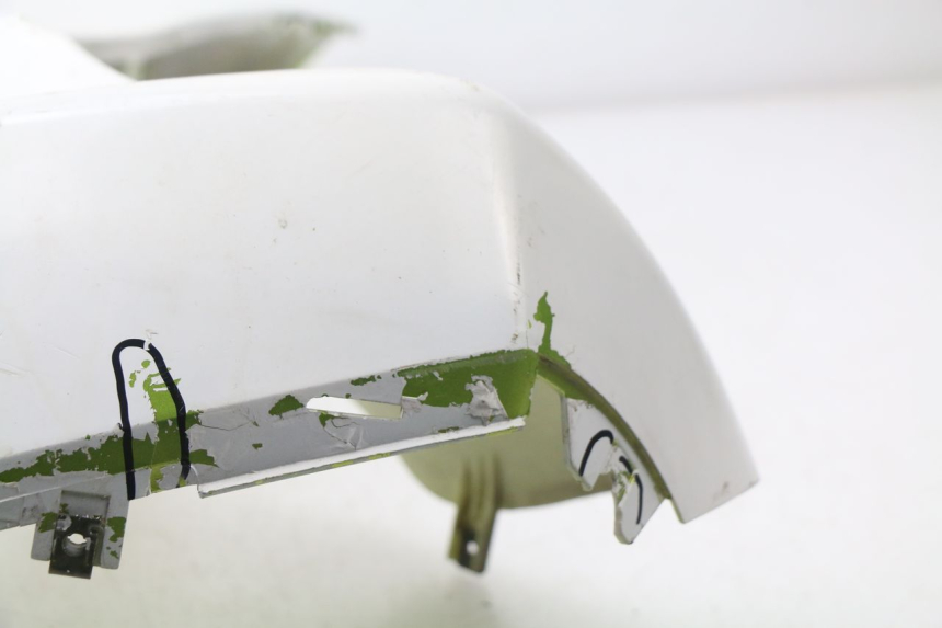 photo de FLANC LATERAL AVANT DROIT ERIDER CARGO 1 (2009 - 2018) - Détails caractéristiques