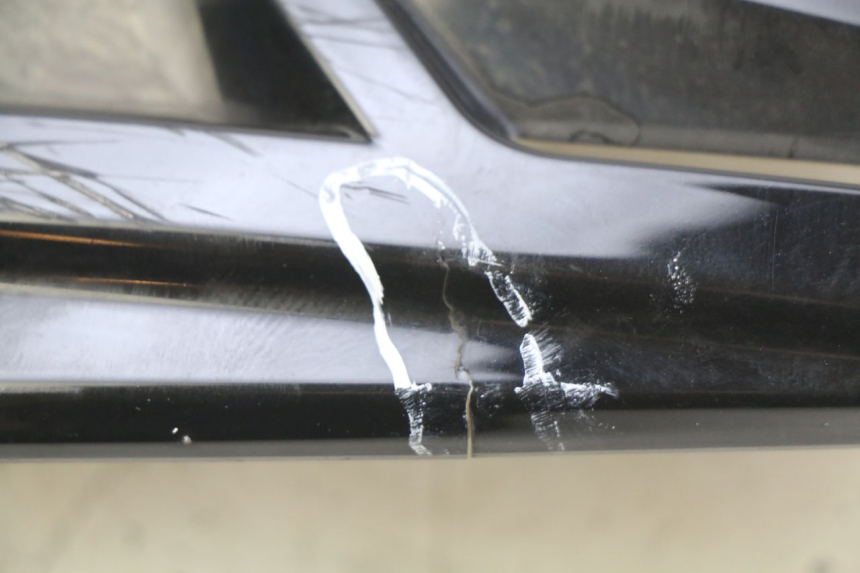 photo de FLANC LATERAL AVANT DROIT ORCAL CAVARO 4T 50 (2019 - 2023) - Zoom état d’usage