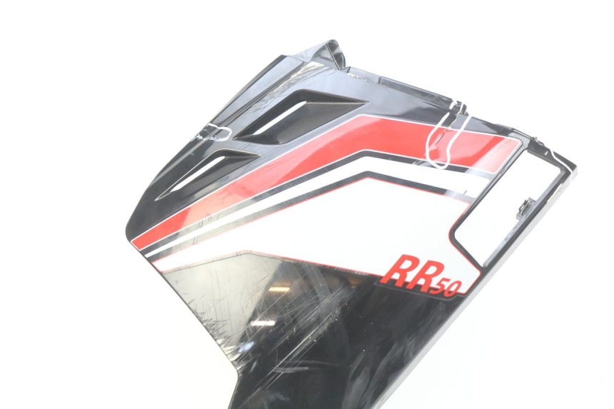 photo de FLANC LATERAL AVANT DROIT ORCAL CAVARO 4T 50 (2019 - 2023) - Points de fixation