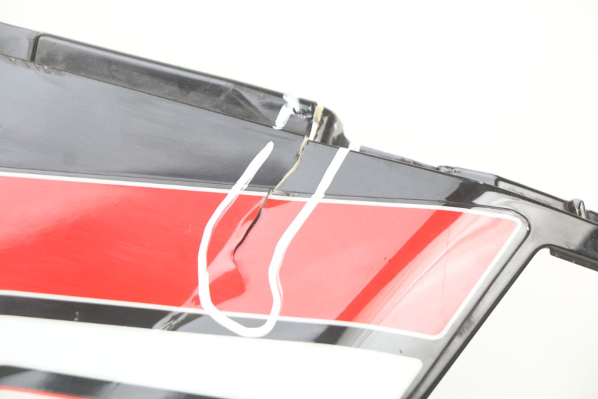 photo de FLANC LATERAL AVANT DROIT ORCAL CAVARO 4T 50 (2019 - 2023) - Pièce contrôlée