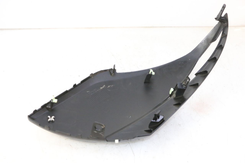 photo de FLANC LATERAL AVANT DROIT PEUGEOT CITYSTAR 50 (2013 - 2017) - Vue d’ensemble