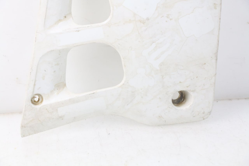 photo de FLANC LATERAL AVANT DROIT HONDA CR 125 (1989 - 1991) - Points de fixation