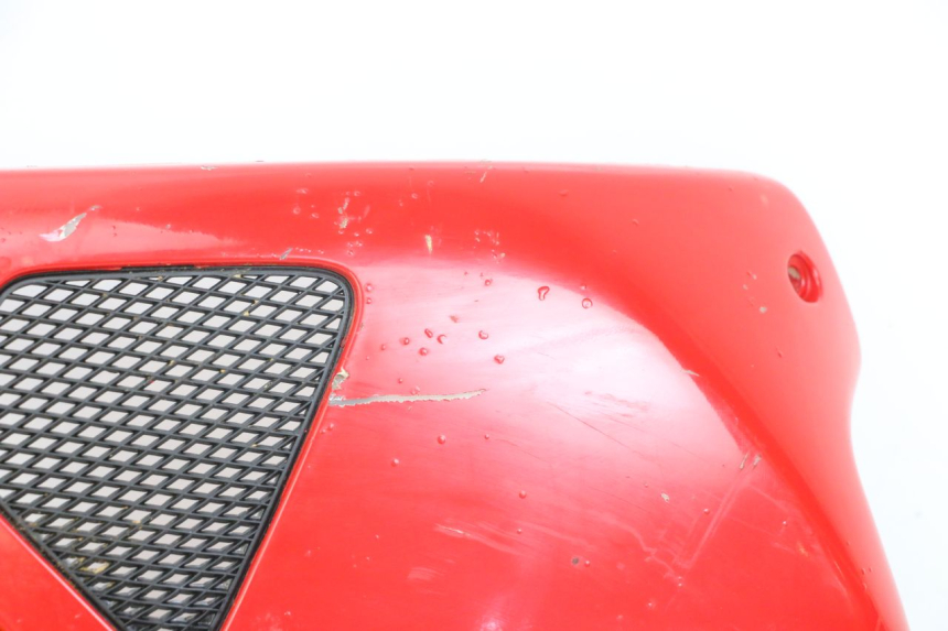 photo de FLANC LATERAL AVANT DROIT GILERA DNA 50 (2000 - 2007) - Détails caractéristiques