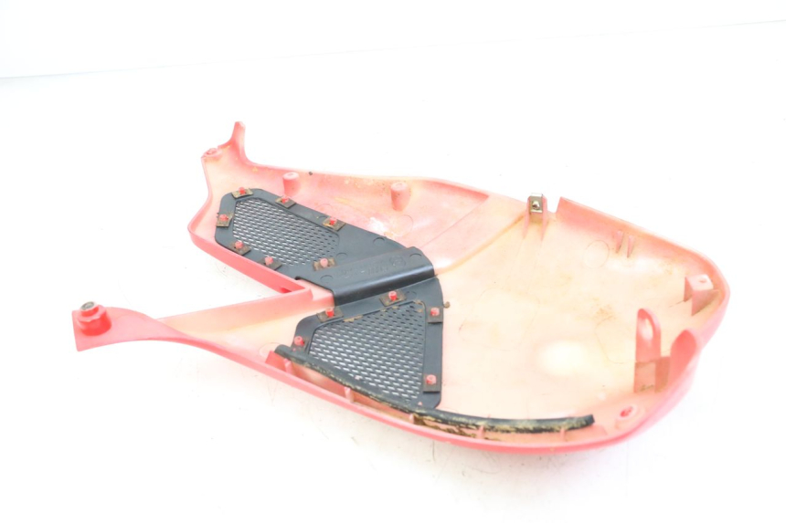 photo de FLANC LATERAL AVANT DROIT GILERA DNA 50 (2000 - 2007) - Autre angle de vue