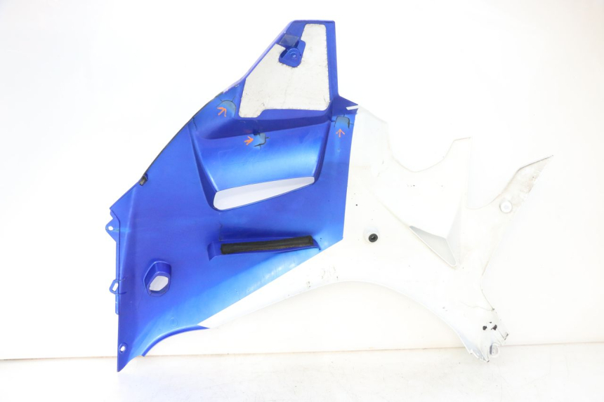 photo de FLANC LATERAL AVANT DROIT SUZUKI GSX F GSXF 650 (2007 - 2015) - Pièce contrôlée