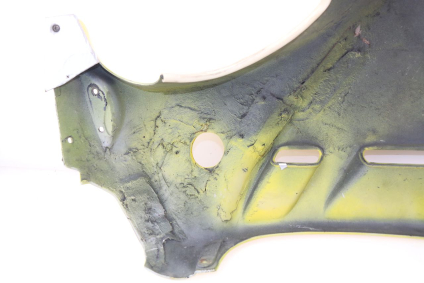 photo de FLANC LATERAL AVANT DROIT SUZUKI GSXF GSX F 600 (1988 - 1997) - Vue d’ensemble