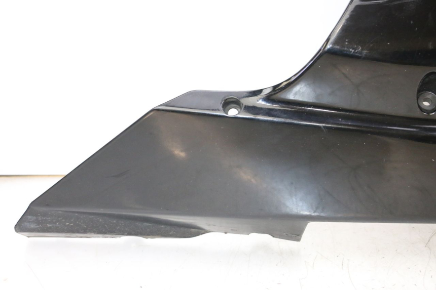 photo de FLANC LATERAL AVANT DROIT SUZUKI GSXR GSX-R 1000 (2003 - 2004) - Points de fixation