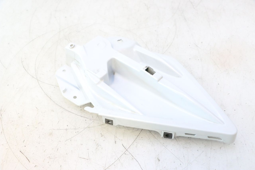 photo de FLANC LATERAL AVANT DROIT INFERIEUR YAMAHA FZ8 800 (2010 - 2016) - Vue principale