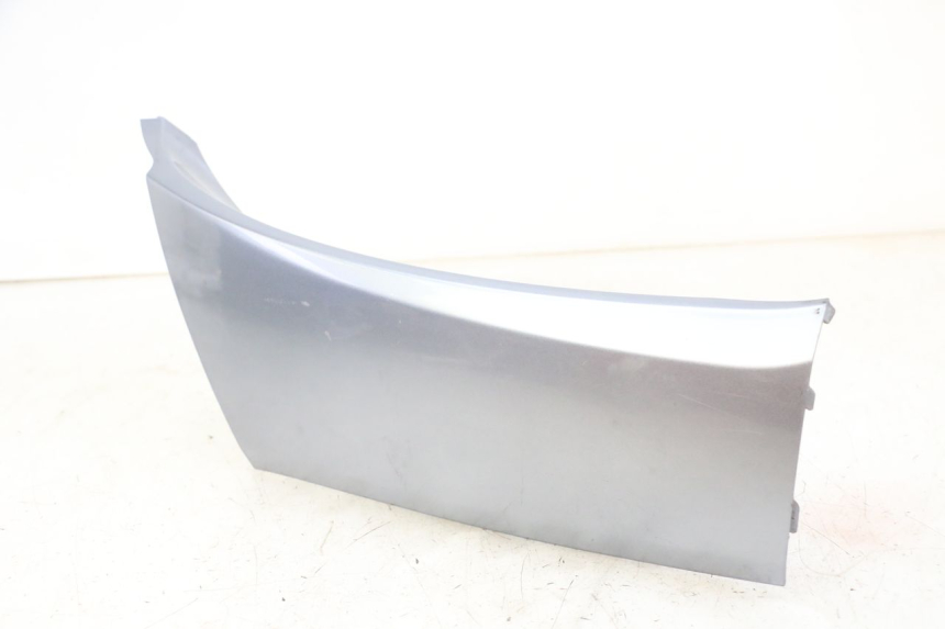 photo de FLANC LATERAL AVANT DROIT SYM JOYMAX 125 (2010 - 2017) - Vue principale