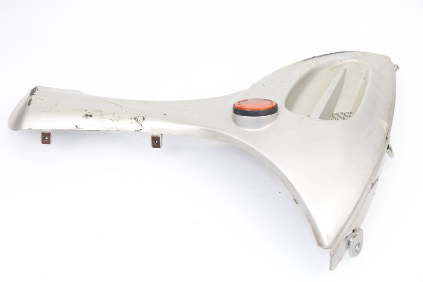 photo de FLANC LATERAL AVANT DROIT KYMCO COBRA 100 (1998 - 2003) - Autre angle de vue