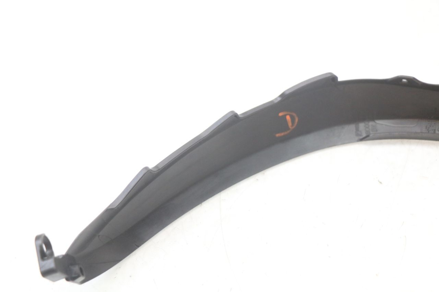 photo de FLANC LATERAL AVANT DROIT PIAGGIO MP3 HPE 350 (2018 - 2020) - Points de fixation