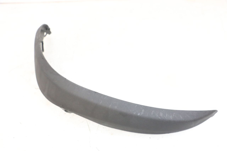 photo de FLANC LATERAL AVANT DROIT PIAGGIO MP3 500 (2016 - 2018) - État de surface