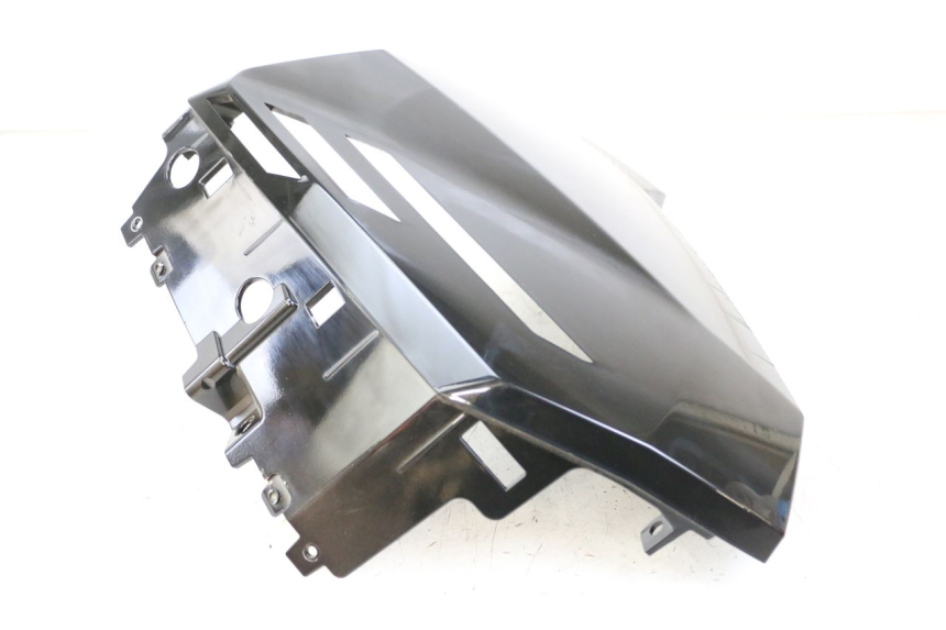 photo de FLANC LATERAL AVANT DROIT PEUGEOT TWEET 4T 50 (2023 - 2025) - Détail de la pièce