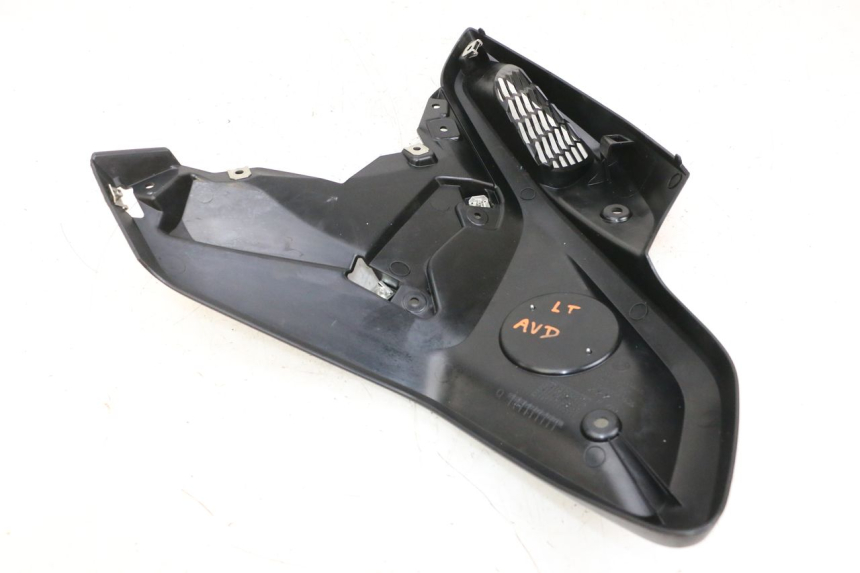 photo de FLANC LATERAL AVANT DROIT BMW R GS 1250 (2021 - 2024) - Autre angle de vue