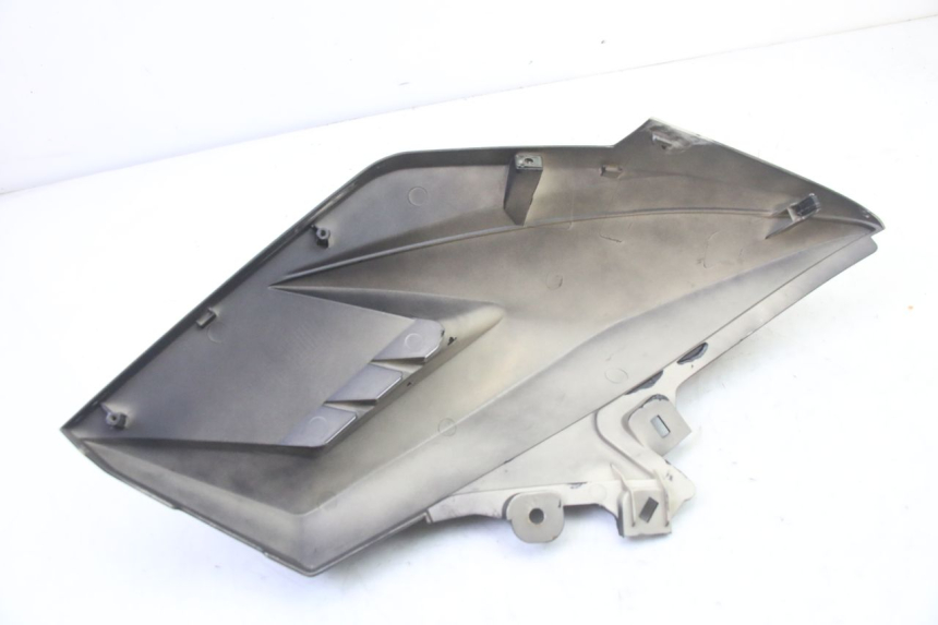 photo de FLANC LATERAL AVANT DROIT MAG POWER R-STREET 50 (2016 - 2025) - Vue d’ensemble