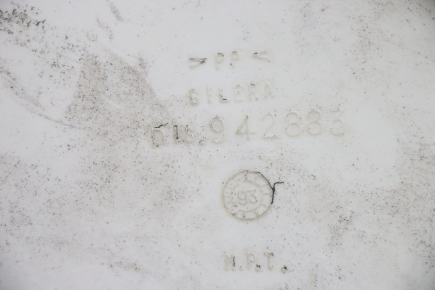 photo de FLANC LATERAL AVANT DROIT GILERA RK 50 (1996 - 1999) - Autre angle de vue