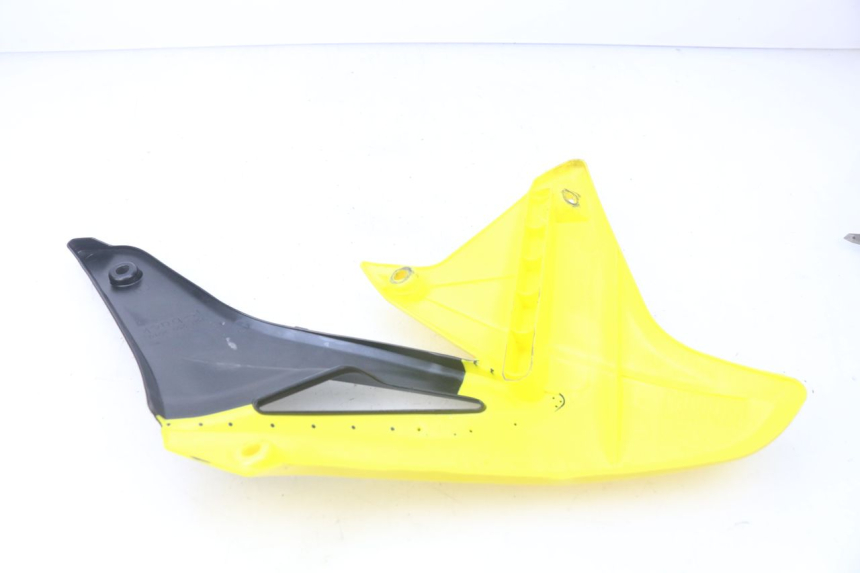 photo de FLANC LATERAL AVANT DROIT SUZUKI RM-Z RMZ 250 (2010 - 2016) - Zoom état d’usage