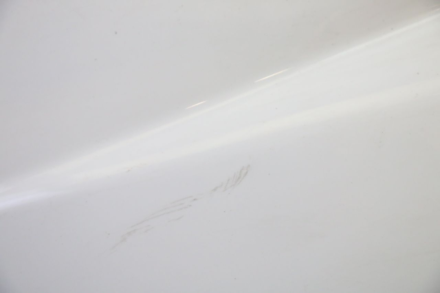 photo de FLANC LATERAL AVANT DROIT PEUGEOT SATELIS 125 (2010 - 2012) - Zoom état d’usage