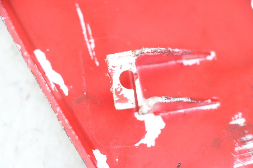 photo de FLANC LATERAL AVANT DROIT DERBI SENDA SM X-TREME 50 (2006 - 2010) - Autre angle de vue