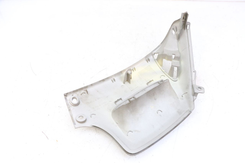 photo de FLANC LATERAL AVANT DROIT PEUGEOT SPEEDFIGHT 100 (1997 - 2007) - Autre angle de vue