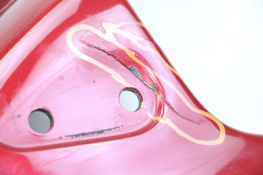 photo de FLANC LATERAL AVANT DROIT TRIUMPH SPRINT 900 (1995 - 1998) - Pièce contrôlée