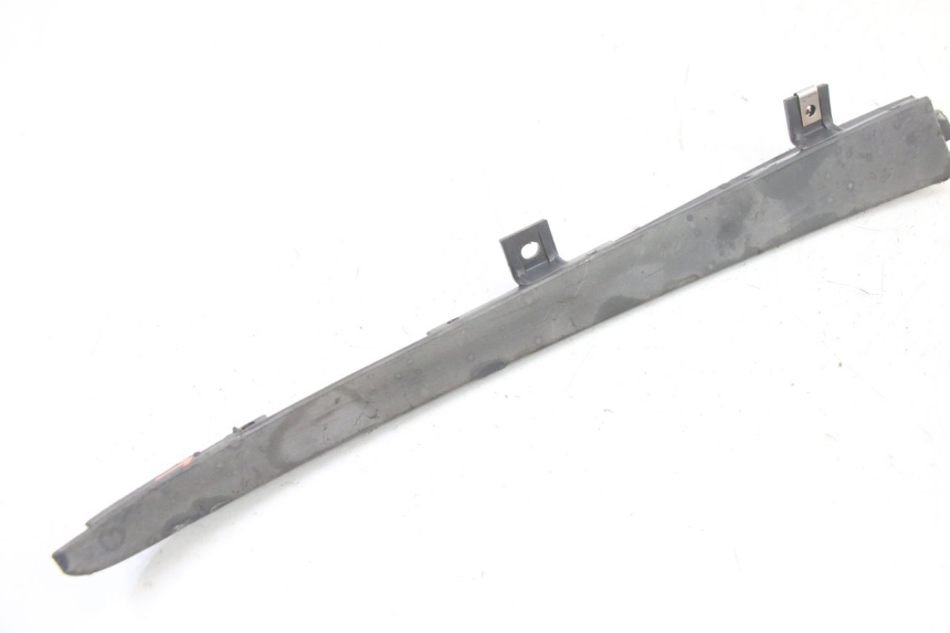 photo de FLANC LATERAL AVANT DROIT PIAGGIO SUPER LX 125 (2000 - 2003) - Vue d’ensemble