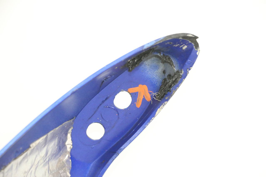 photo de FLANC LATERAL AVANT DROIT SUZUKI SV S 650 (1999 - 2002) - Vue d’ensemble