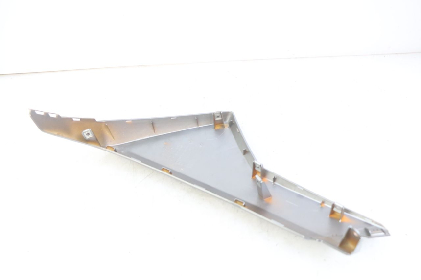 photo de FLANC LATERAL AVANT DROIT HONDA VISION NSC R 50 (2013 - 2015) - Autre angle de vue