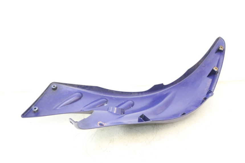 photo de FLANC LATERAL AVANT DROIT YAMAHA WAVE RUNNER GP R 1200 (2000 - 2003) - Points de fixation