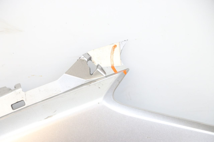 photo de FLANC LATERAL AVANT DROIT YAMAHA XMAX X-MAX ABS 125 (2017 - 2020) - Focus structure