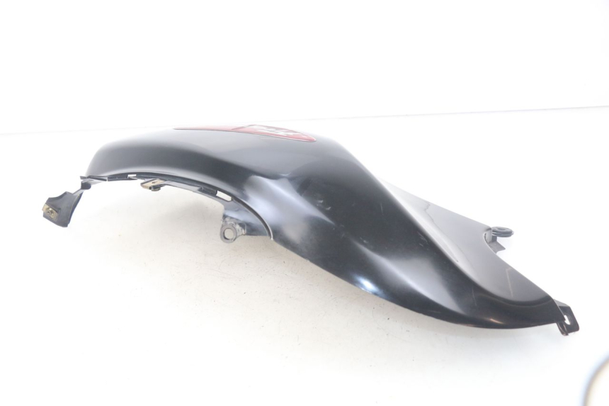 photo de FLANC LATERAL AVANT DROIT SUZUKI XF FREEWIND 650 (1997 - 2003) - Points de fixation