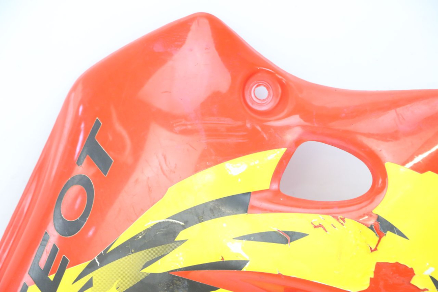 photo de FLANC LATERAL AVANT DROIT PEUGEOT XP6 50 (1997 - 2003) - État de surface