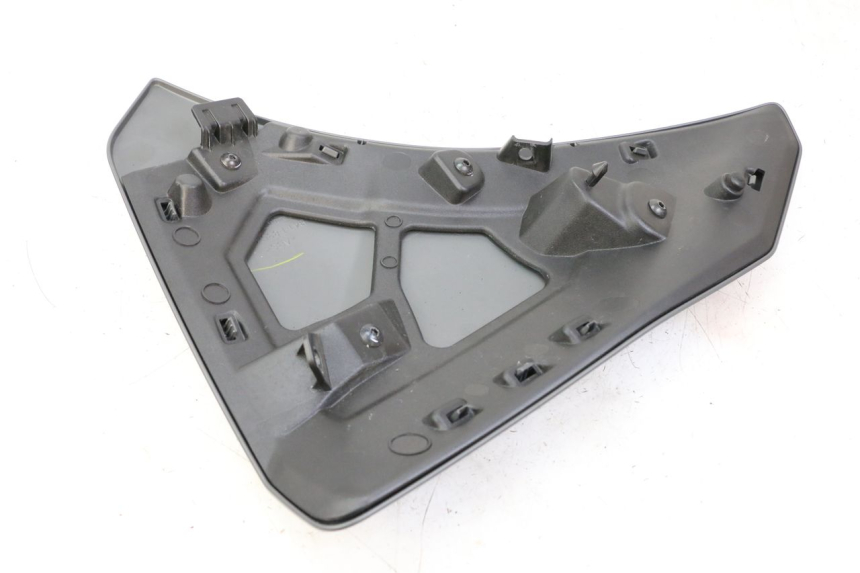 photo de FLANC LATERAL AVANT DROIT YAMAHA TRACER 7 700 (2020 - 2024) - Zoom état d’usage