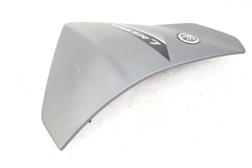 photo de FLANC LATERAL AVANT DROIT YAMAHA TRACER 7 700 (2020 - 2024) - Gros plan technique