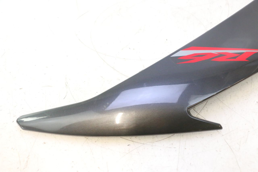 photo de FLANC LATERAL AVANT DROIT YAMAHA YZF R6 600 (2008 - 2009) - Détails caractéristiques