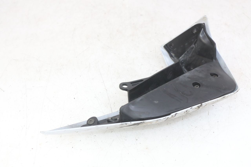 photo de FLANC LATERAL AVANT DROIT KAWASAKI Z 750 (2007 - 2013) - Zoom état d’usage