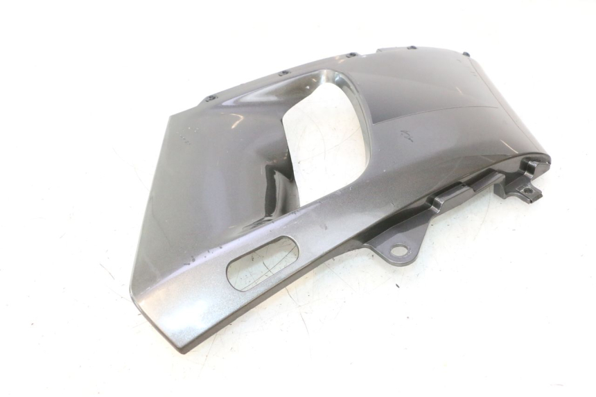 photo de FLANC LATERAL AVANT DROIT KAWASAKI ZZR 600 (1995 - 2004) - État de surface