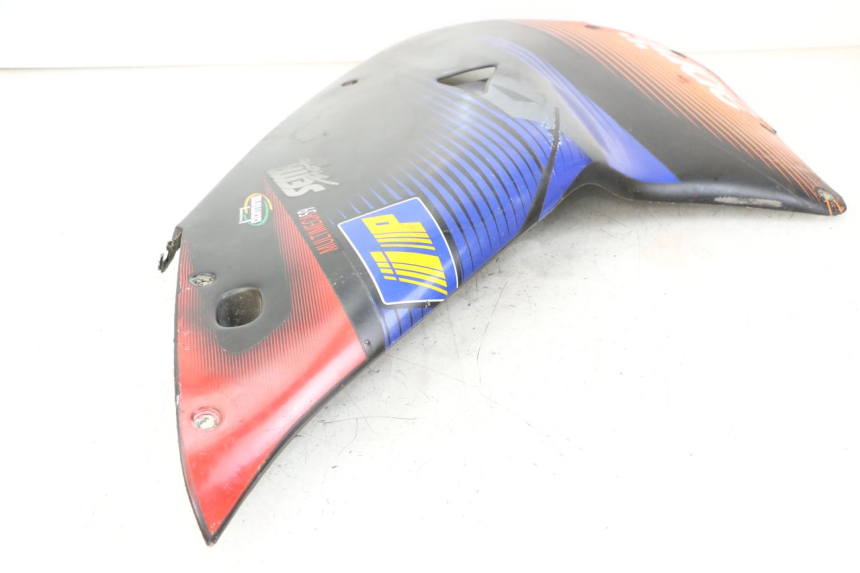 photo de FLANC LATERAL AVANT GAUCHE APRILIA RS 50 (1999 - 2005) - Marquages et références