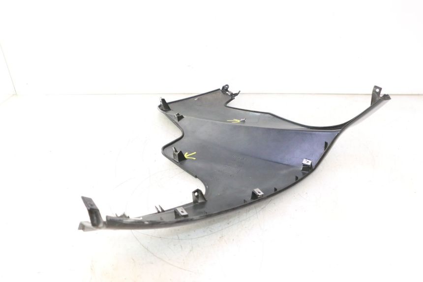 photo de FLANC LATERAL AVANT GAUCHE APRILIA ATLANTIC S 125 (2010 - 2013) - Vue produit
