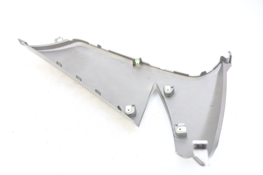 photo de FLANC LATERAL AVANT GAUCHE PEUGEOT CITYSTAR 125 (2011 - 2017) - Autre angle de vue