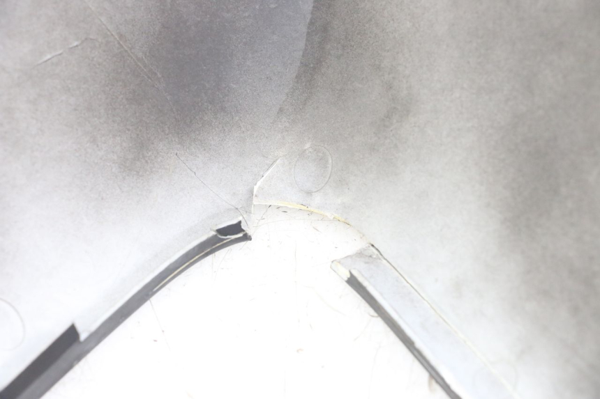 photo de Side panel front left KYMCO DINK STREET ABS 125 (2011 - 2018) - Détail de la pièce