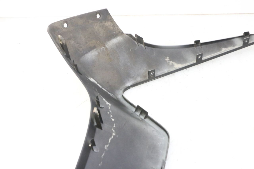 photo de FLANC LATERAL AVANT GAUCHE KYMCO DINK STREET 125 (2009 - 2014) - Détail de la pièce