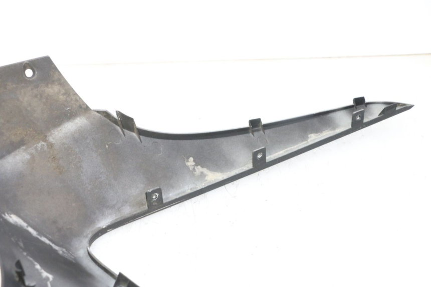 photo de FLANC LATERAL AVANT GAUCHE KYMCO DINK STREET 125 (2009 - 2014) - Zoom état d’usage