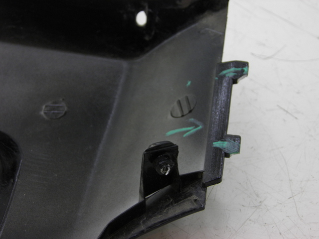 photo de FLANC LATERAL AVANT GAUCHE EUROCKA MATADOR 4T 50 (2010 - 2016) - Zoom état d’usage