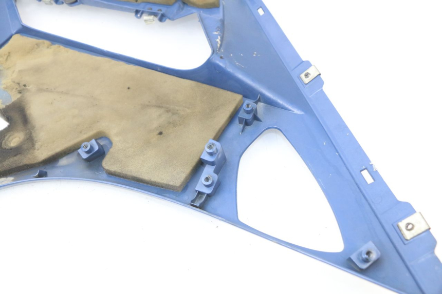 photo de FLANC LATERAL AVANT GAUCHE YAMAHA FJR ABS 1300 (2006 - 2012) - Points de fixation