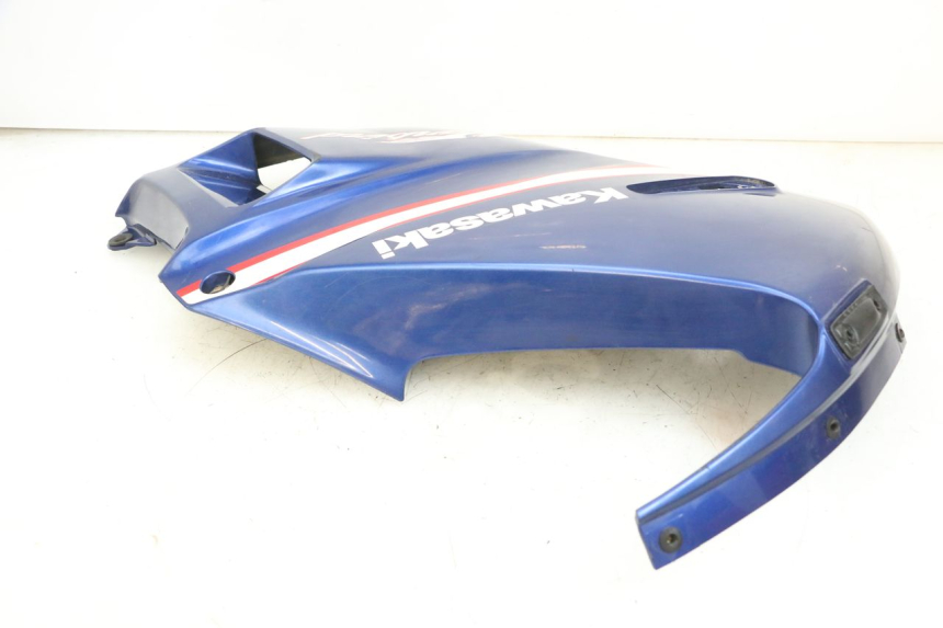 photo de FLANC LATERAL AVANT GAUCHE KAWASAKI GPX R WARBIRD 600 (1988 - 1993) - Vue rapprochée