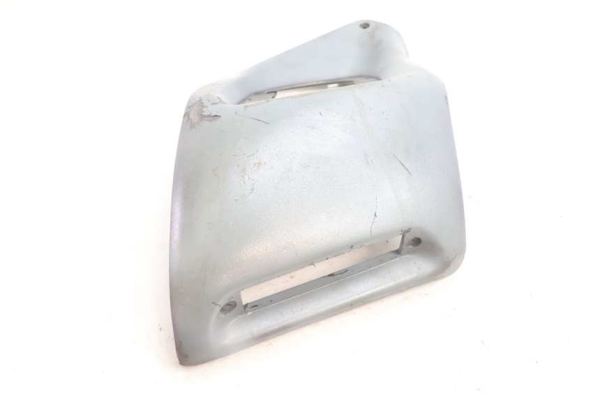 photo de FLANC LATERAL AVANT GAUCHE INFERIEUR GILERA RUNNER SP 50 (2002 - 2004) - Zoom état d’usage