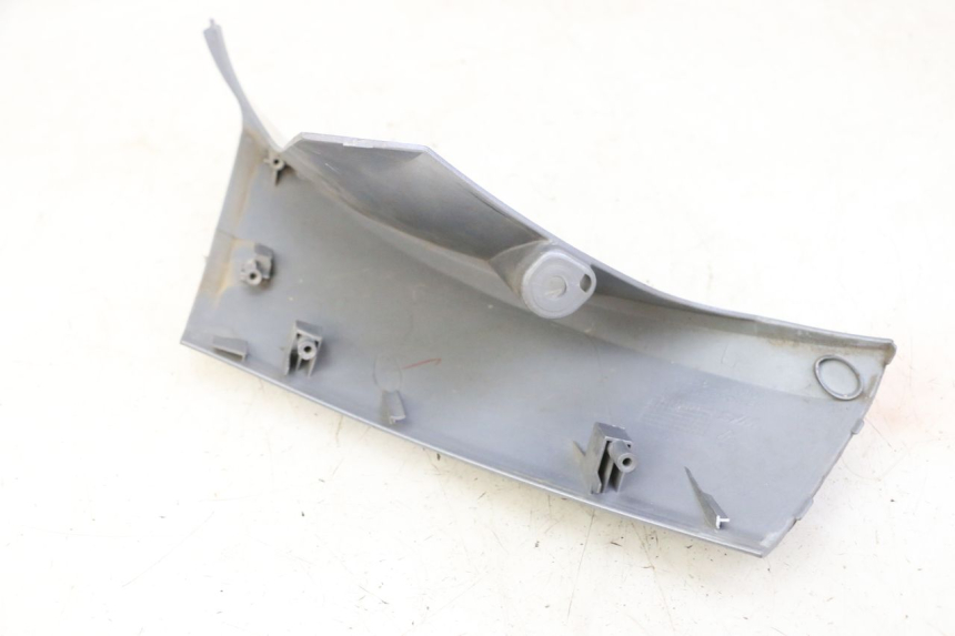 photo de FLANC LATERAL AVANT GAUCHE SYM JOYMAX 125 (2010 - 2017) - Autre angle de vue